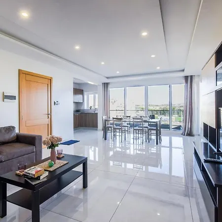 Apartman New Spacious 3 Bdr 2 Bth Balcony 7 *