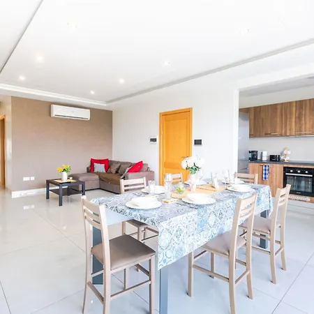 公寓 New Spacious 3 Bdr 2 Bth Balcony 7