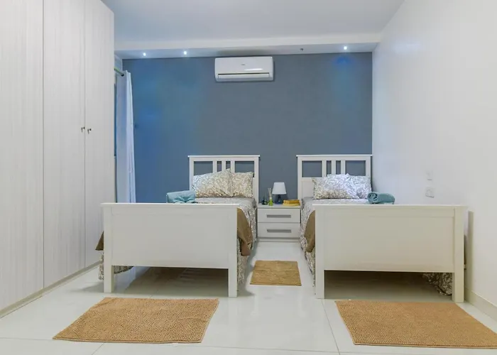 New Spacious 3 Bdr 2 Bth Balcony 7 Apartament St. Paul's Bay