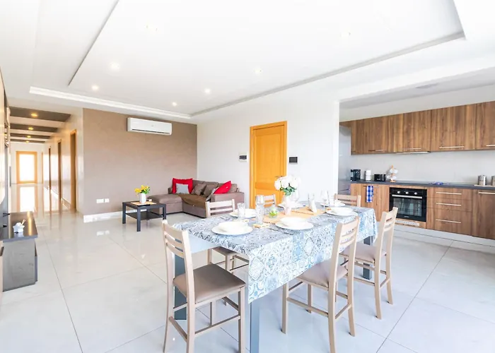 Appartement New Spacious 3 Bdr 2 Bth Balcony 7