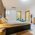 Apartamento New Spacious 3 Bdr 2 Bth Balcony 7 St. Paul's Bay